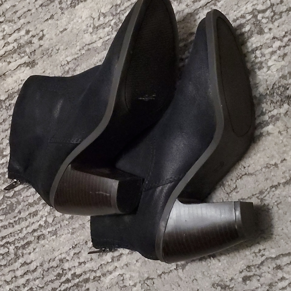 Mossimo Booties - Picture 5 of 5